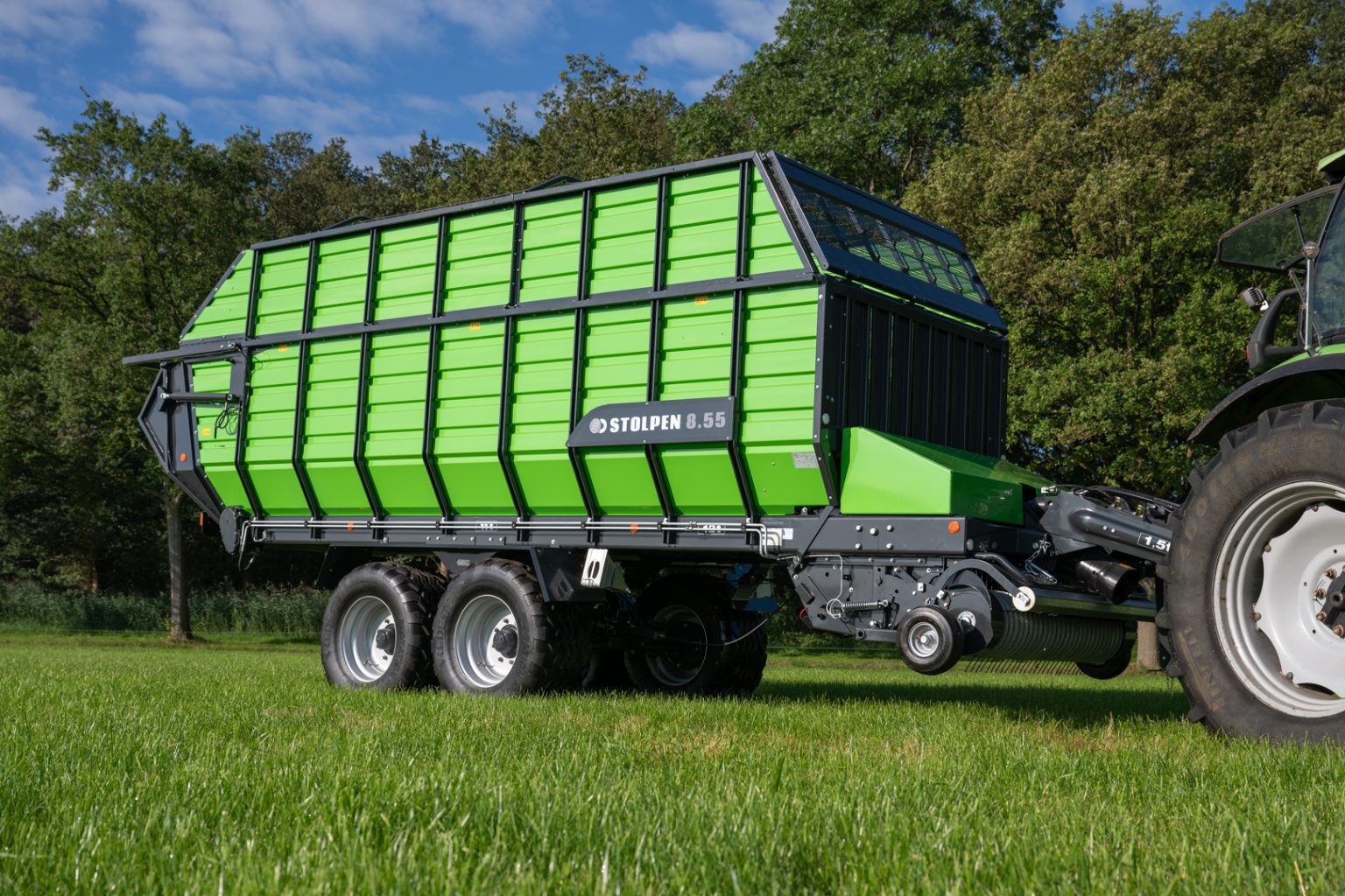 Stolpen Opraapwagen 8.55 voor stalvoedering & landschapsbeheer