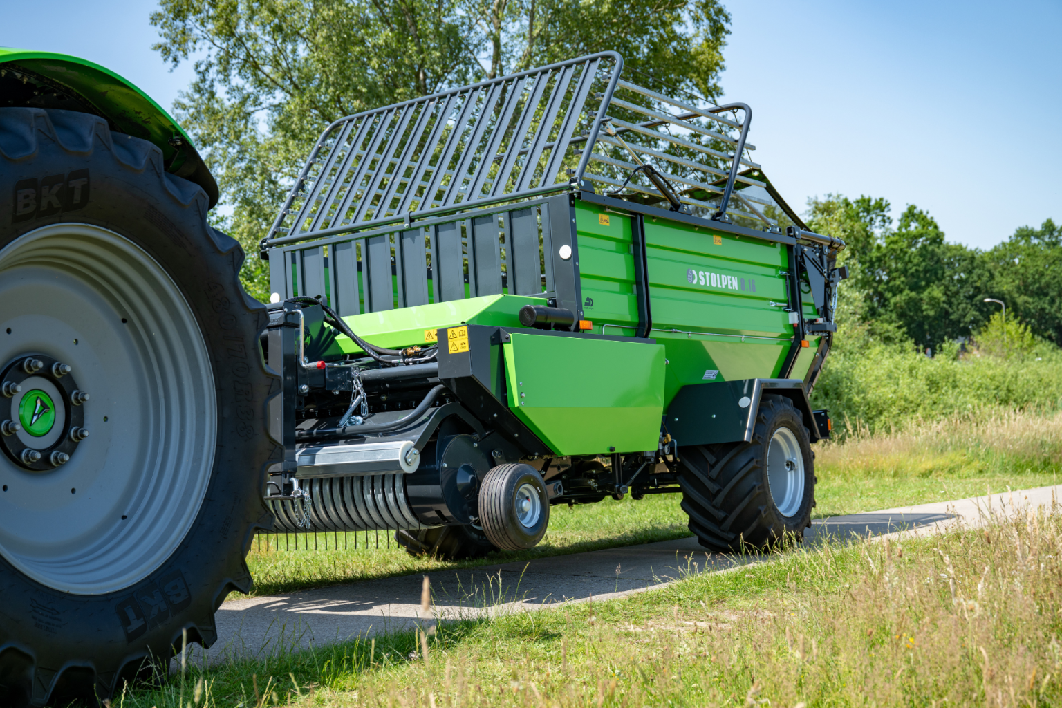 Stolpen opraapwagen 8.16 licht eigen gewicht